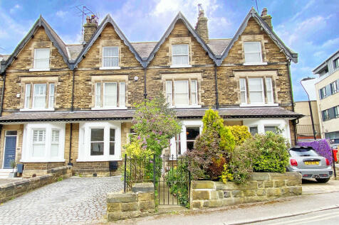 4 bedroom terraced house for sale