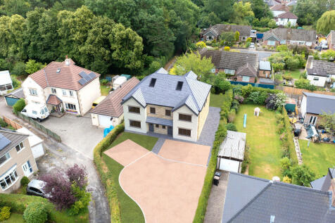 Moorland View, Harrogate 4 bed property with land for sale