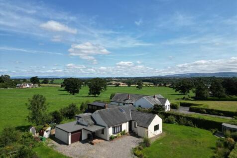 5 bedroom detached bungalow for sale