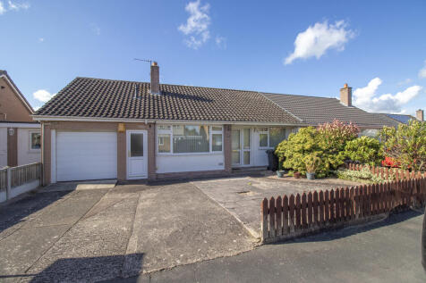 3 bedroom semi-detached bungalow for sale