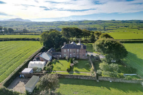 Castlemont, Aspatria 5 bed detached house for sale