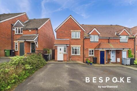 Brynmore Drive, Macclesfield SK11 2 bed mews for sale