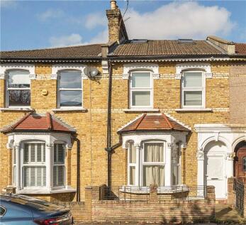 5 bedroom terraced house for sale
