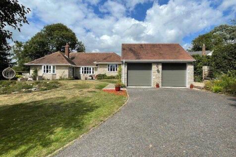 Fairfax, Chideock, Bridport, Dorset, DT6 3 bed bungalow for sale
