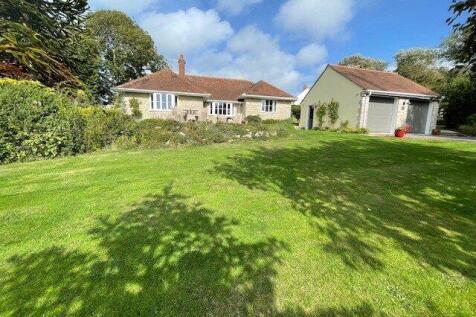 Fairfax, Chideock, Bridport, Dorset, DT6 3 bed bungalow for sale