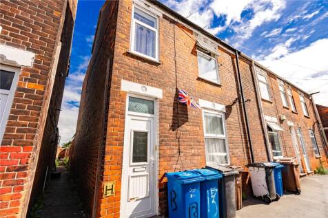 Lorraine Street, Hull, East Riding of... 3 bed terraced house for sale