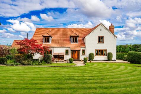 6 bedroom detached house for sale