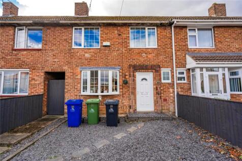 Carnforth Crescent, Grimsby... 3 bed terraced house for sale