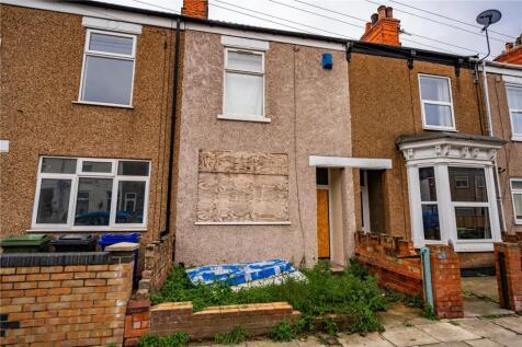 Mansel Street, Grimsby, Lincolnshire... 2 bed terraced house for sale