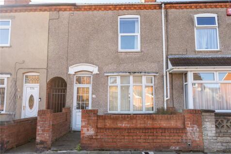 Castle Street, Grimsby, Lincolnshire... 3 bed terraced house for sale