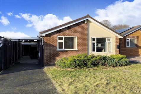 Queens Close, West Moors, Ferndown... 2 bed bungalow for sale