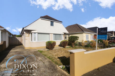 Durdells Avenue, Bournemouth 2 bed detached bungalow for sale