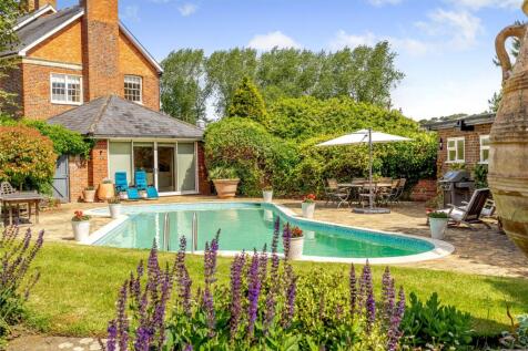 Old Linslade Road, Heath and Reach 5 bed house for sale