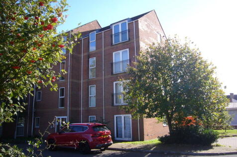 First Floor Apartment, School Court... 1 bed flat for sale