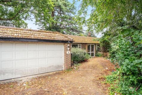 Shrubland Road, Banstead 2 bed detached bungalow for sale
