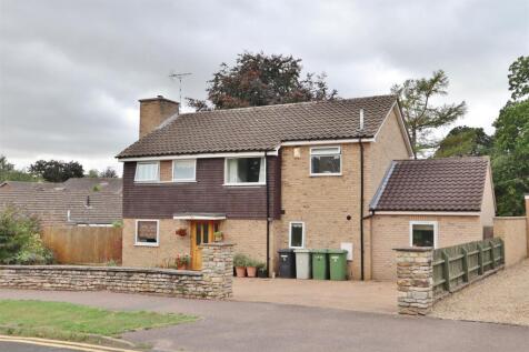 Vicarage Road, Oakham LE15 4 bed detached house for sale