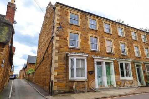 High Street East, Uppingham LE15 5 bed character property for sale