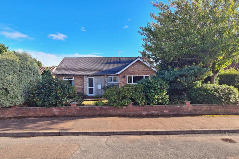 Grange Court, North Walsham 3 bed detached bungalow for sale