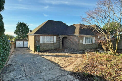 Shirley Drive, Hove 3 bed detached bungalow for sale