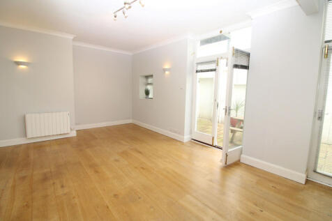 Brunswick Square, Hove 1 bed apartment for sale