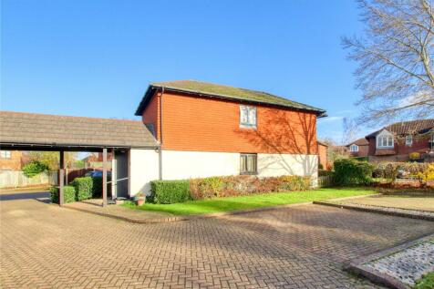 Macbeth Court, Warfield, Bracknell... 1 bed apartment for sale