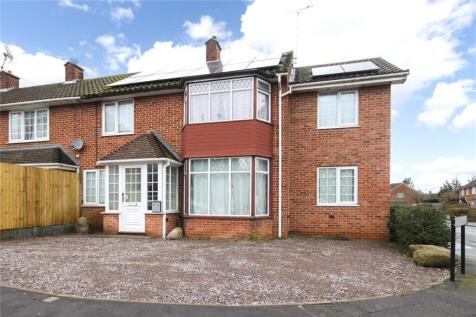 Albert Road, Bracknell, Berkshire, RG42 9 bed end of terrace house for sale