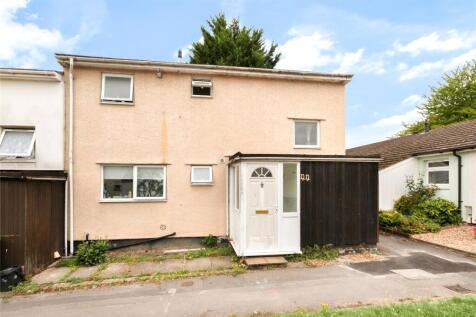 Ashbourne, Bracknell, Berkshire, RG12 4 bed end of terrace house for sale