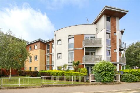 Kelvin Gate, Bracknell, Berkshire, RG12 2 bed apartment for sale