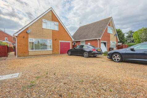 2 bedroom chalet for sale