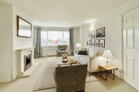Riverway, South Cerney 3 bed bungalow for sale