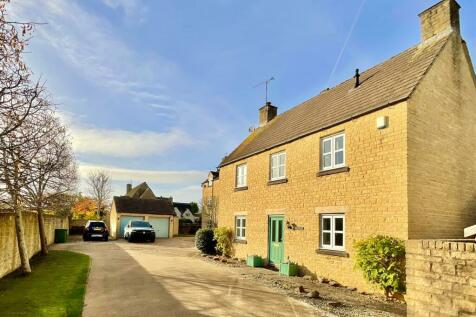 The Limes, South Cerney, 3 bed detached house for sale