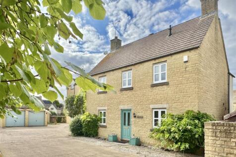 South cerney 3 bed detached house for sale
