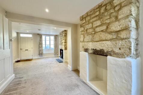 Chester Street, Cirencester 2 bed terraced house for sale