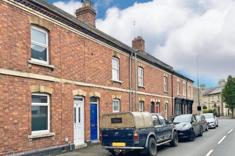 Queen Street, Cirencester 3 bed townhouse for sale