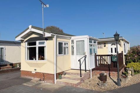 Whitfield Close, off Woodcock Road... 1 bed park home for sale
