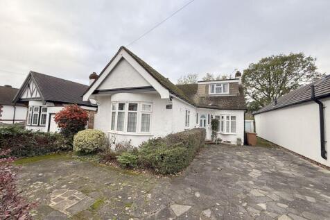 3 bedroom detached bungalow for sale