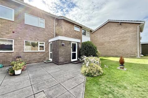 Cornford Way, Christchurch BH23 2 bed apartment for sale