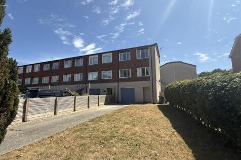 Maple Terrace, Forest Drive, Tidworth 3 bed end of terrace house for sale
