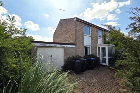 Semi-detached house for sale