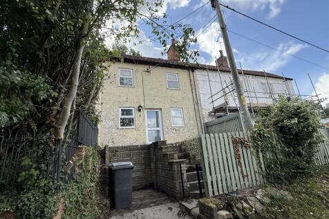 Lower Road, Edington, Westbury 2 bed terraced house for sale