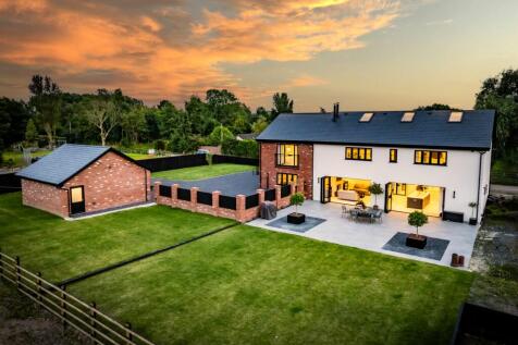 5 bedroom farm house for sale
