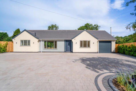 Tenbury Road, Rock, DY14 3 bed detached bungalow for sale