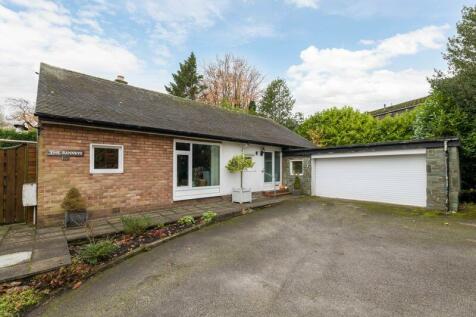 3 bedroom detached bungalow for sale