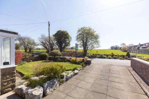 2 bedroom detached house for sale