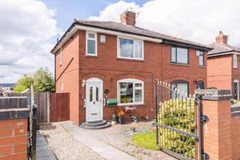 2 bedroom semi-detached house for sale