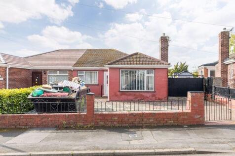 3 bedroom semi-detached bungalow for sale
