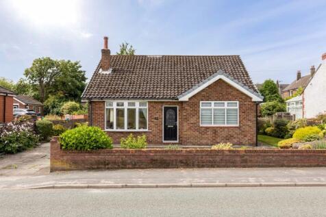 3 bedroom detached bungalow for sale