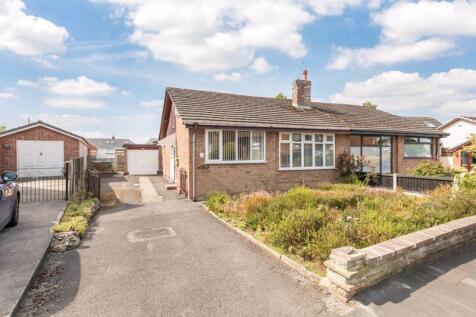2 bedroom semi-detached bungalow for sale