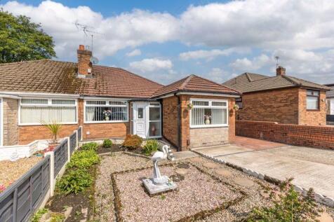 3 bedroom semi-detached bungalow for sale