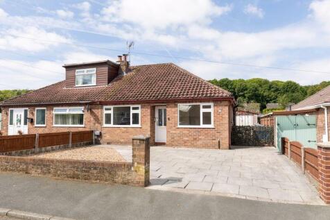 2 bedroom semi-detached bungalow for sale